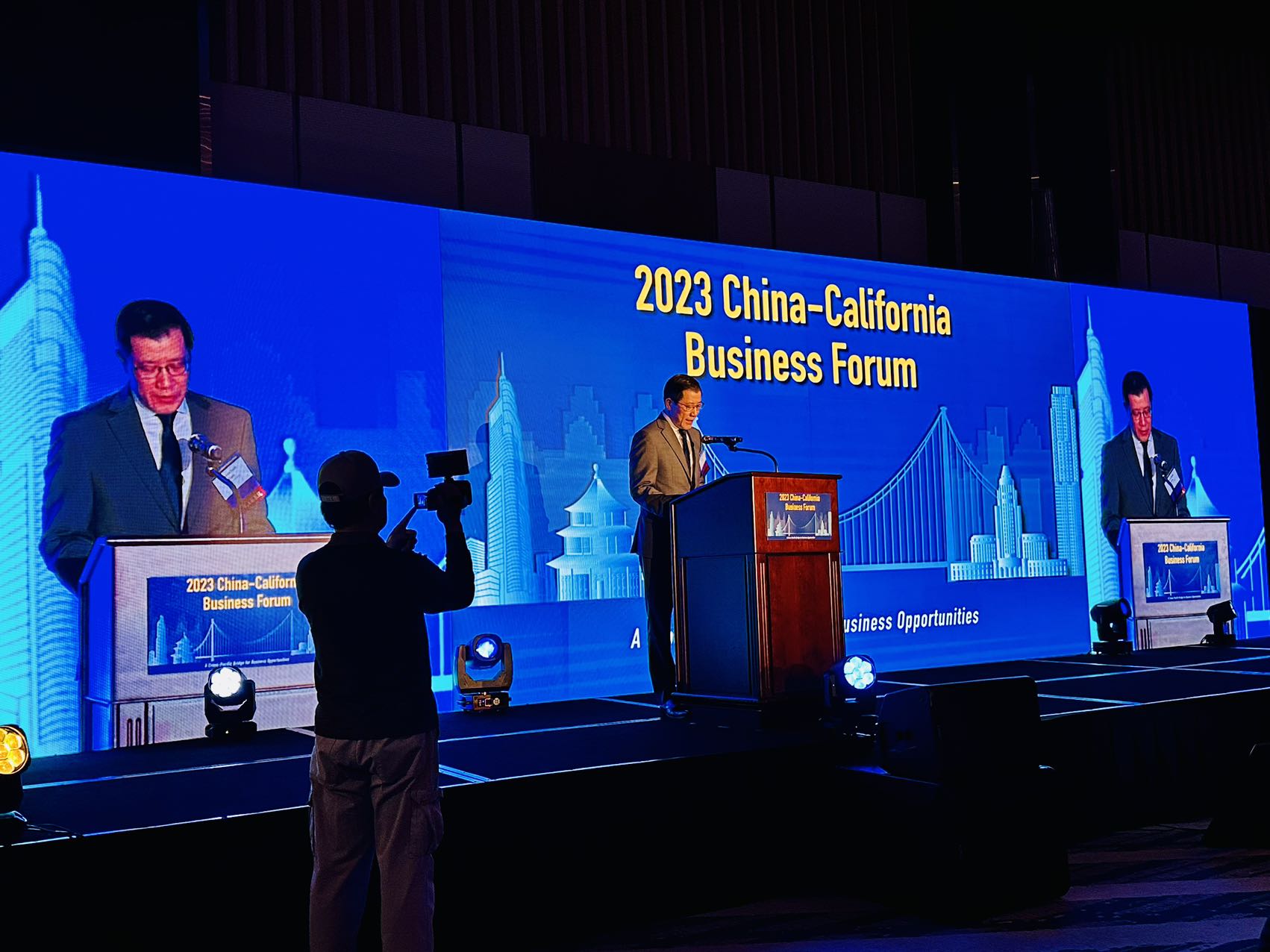 UCCTC主办中国加州商务峰会清洁技术分论坛